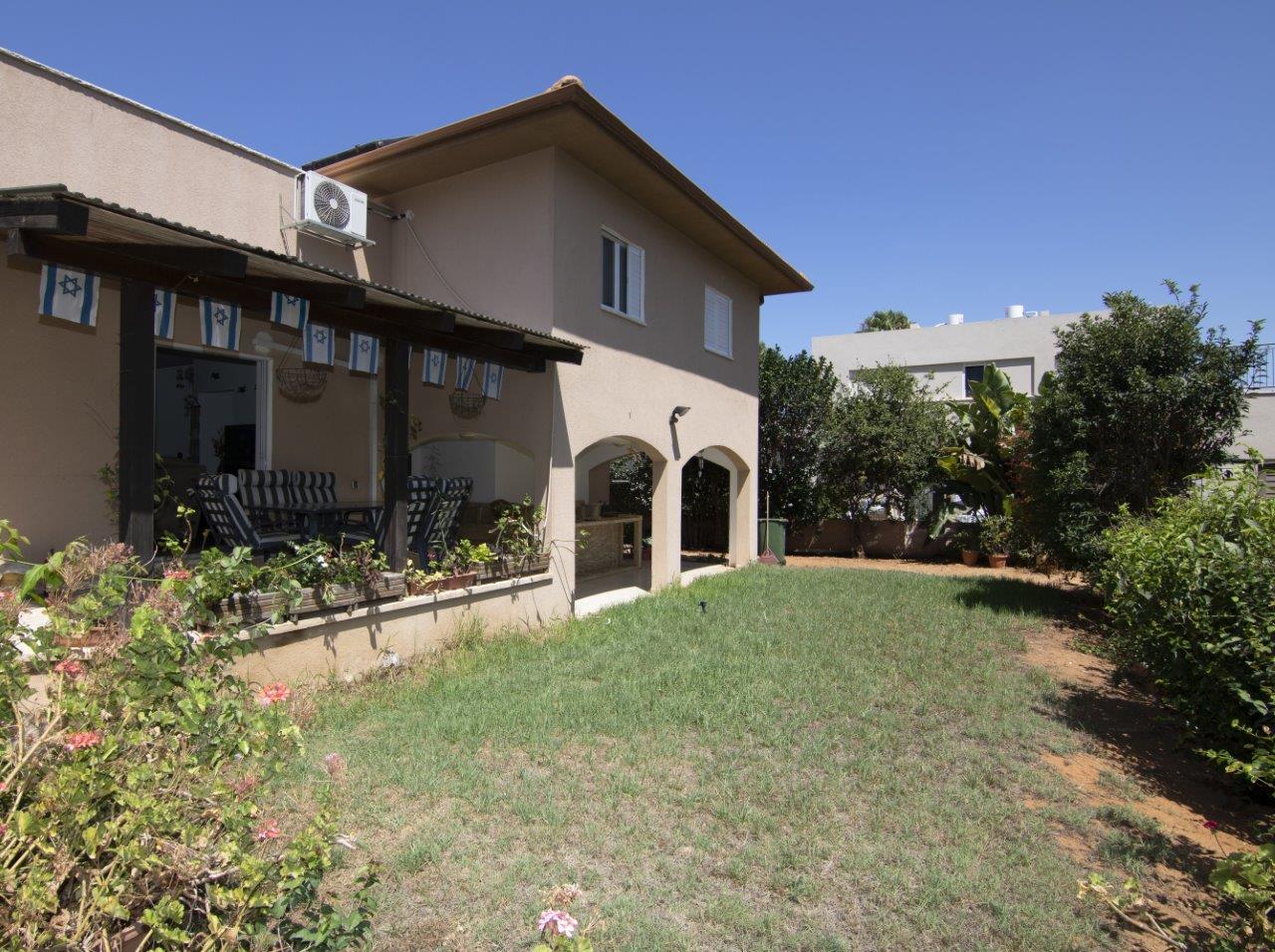 Villa à Binyamina